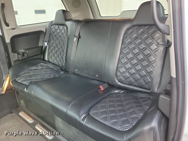 image for item NB9987 2014 MV-1 LX handicap accessible van