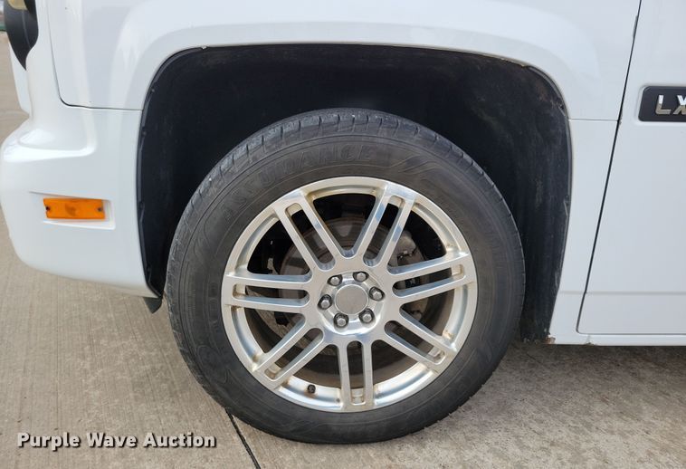 image for item NB9987 2014 MV-1 LX handicap accessible van