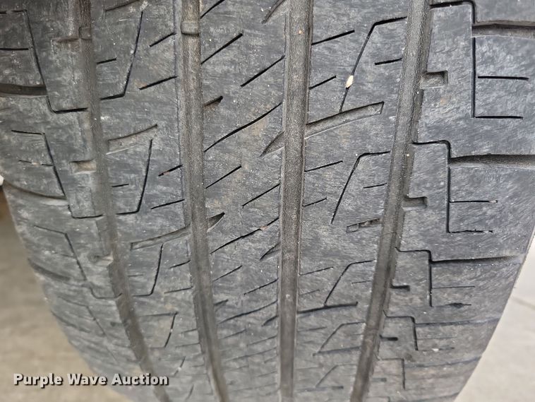 image for item NB9987 2014 MV-1 LX handicap accessible van