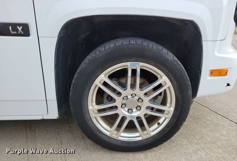 image for item NB9987 2014 MV-1 LX handicap accessible van