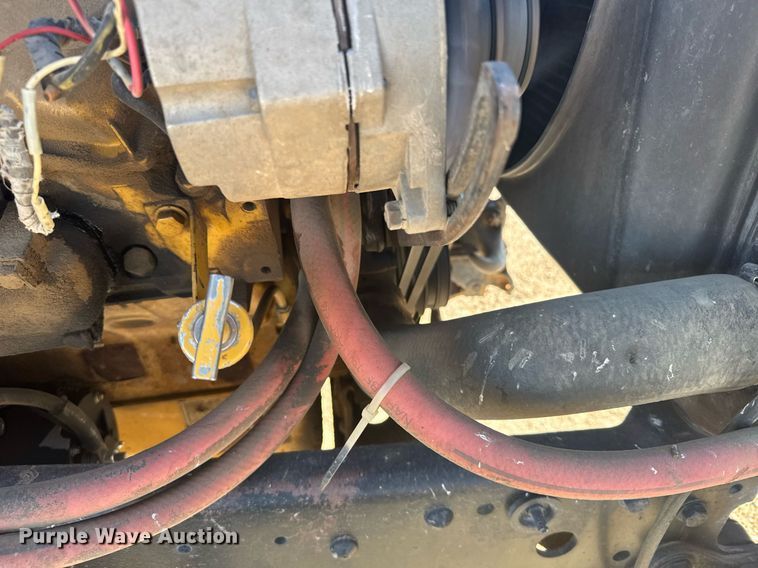 image for item NN9573 1979 Ford 8000 truck cab and chassis