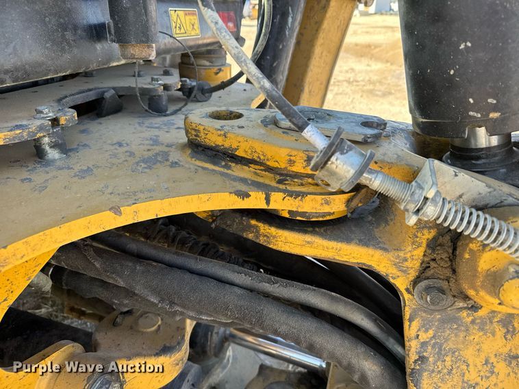 image for item NN9707 2015 Caterpillar 416F2 backhoe