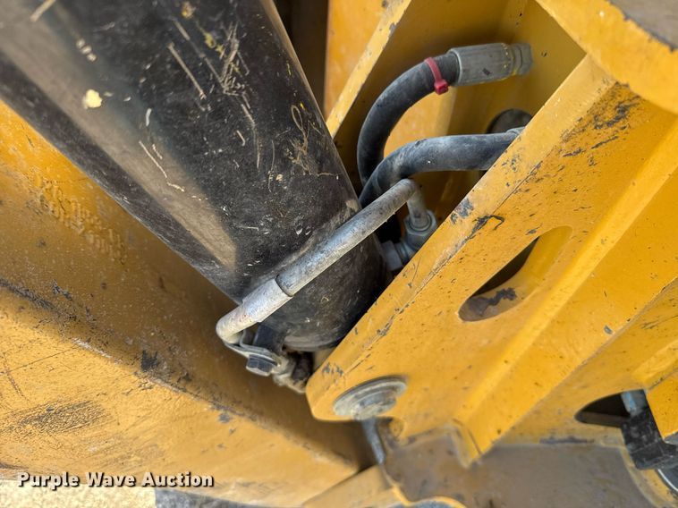 image for item NN9707 2015 Caterpillar 416F2 backhoe