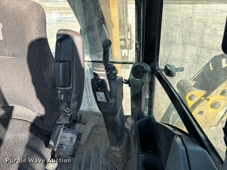 image for item NN9707 2015 Caterpillar 416F2 backhoe
