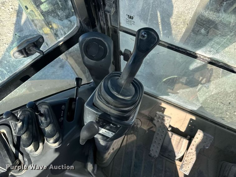 image for item NN9707 2015 Caterpillar 416F2 backhoe