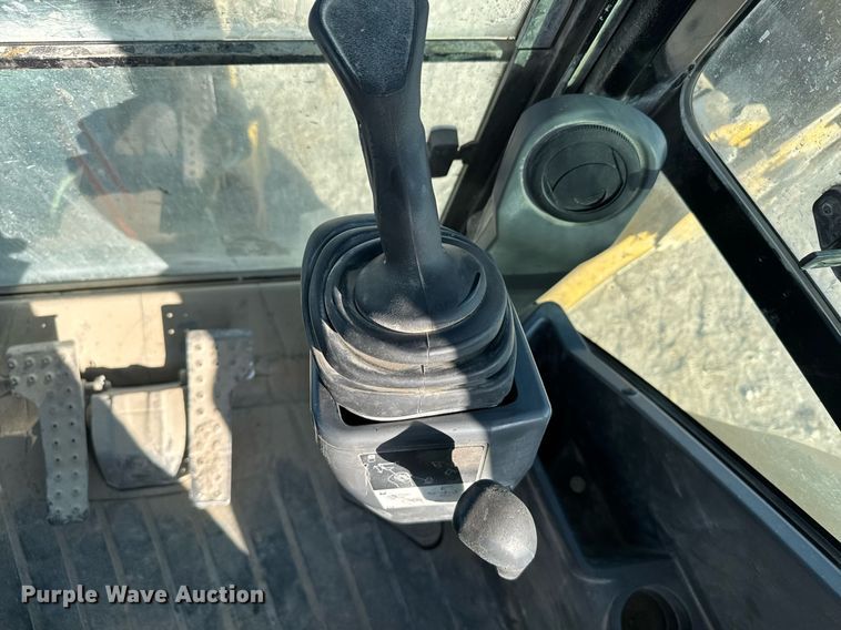 image for item NN9707 2015 Caterpillar 416F2 backhoe