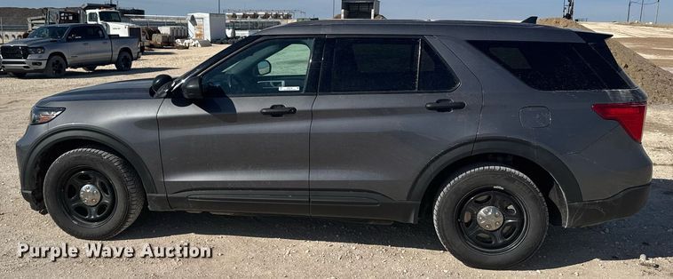 image for item NN9708 2021 Ford Explorer Police Interceptor SUV