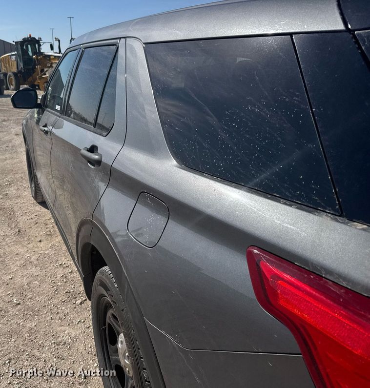 image for item NN9708 2021 Ford Explorer Police Interceptor SUV