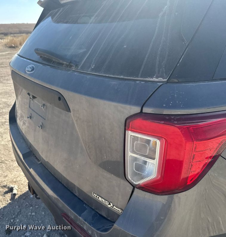 image for item NN9708 2021 Ford Explorer Police Interceptor SUV