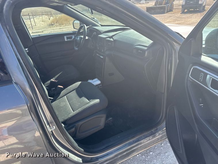 image for item NN9708 2021 Ford Explorer Police Interceptor SUV