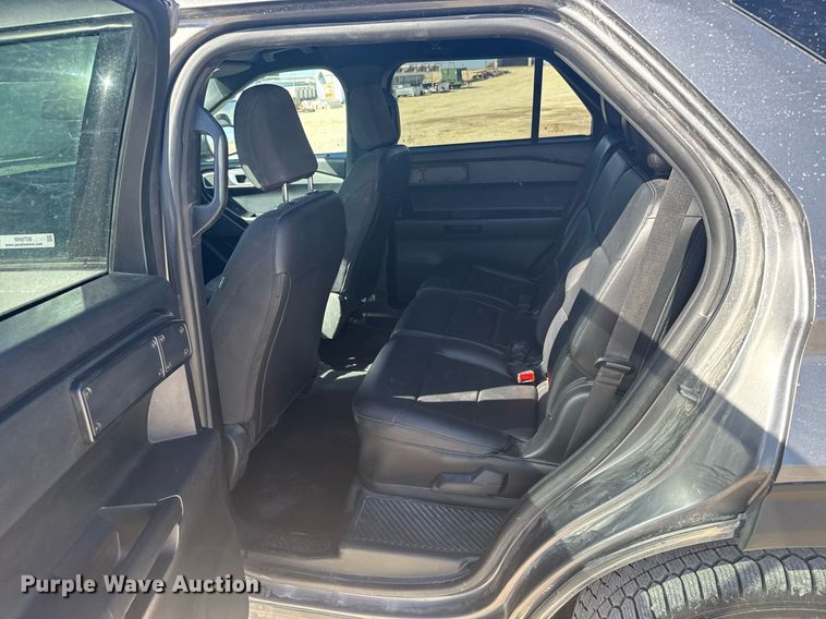 image for item NN9708 2021 Ford Explorer Police Interceptor SUV