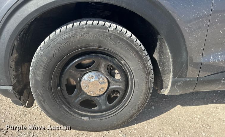 image for item NN9708 2021 Ford Explorer Police Interceptor SUV