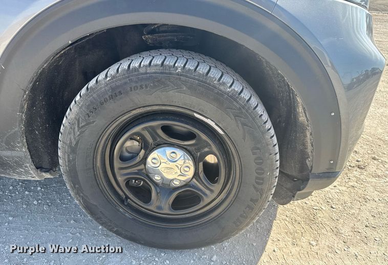 image for item NN9708 2021 Ford Explorer Police Interceptor SUV
