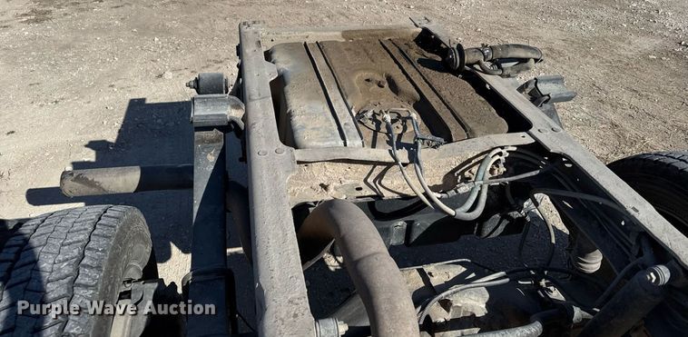 image for item NN9710 2007 Ford F550 truck cab and chassis