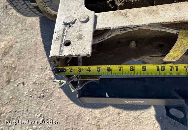 image for item NN9710 2007 Ford F550 truck cab and chassis