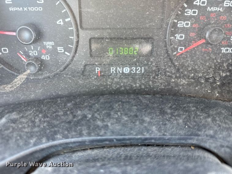 image for item NN9710 2007 Ford F550 truck cab and chassis