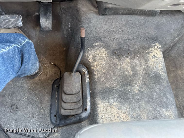 image for item NN9710 2007 Ford F550 truck cab and chassis