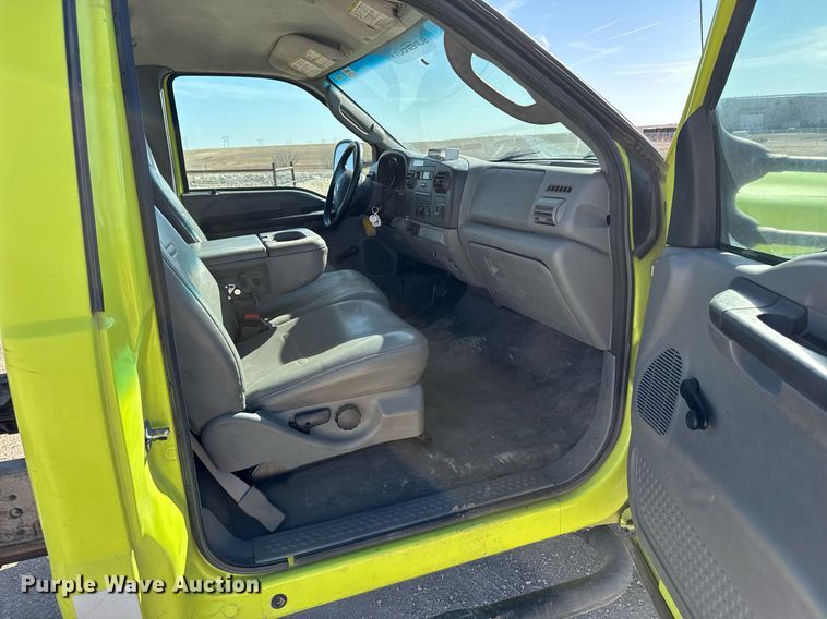 image for item NN9710 2007 Ford F550 truck cab and chassis