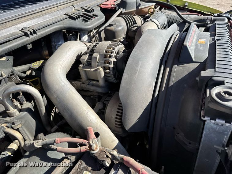 image for item NN9710 2007 Ford F550 truck cab and chassis