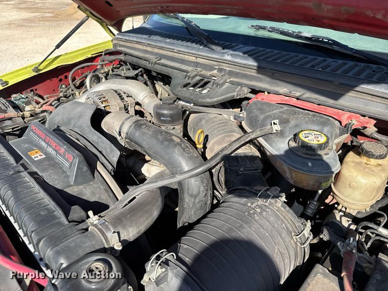 image for item NN9710 2007 Ford F550 truck cab and chassis