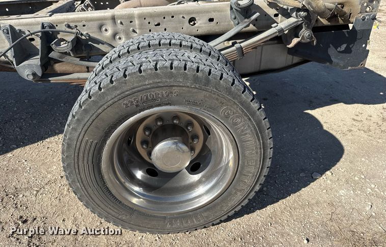 image for item NN9710 2007 Ford F550 truck cab and chassis