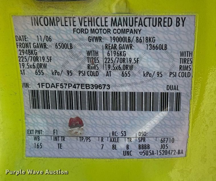 image for item NN9710 2007 Ford F550 truck cab and chassis