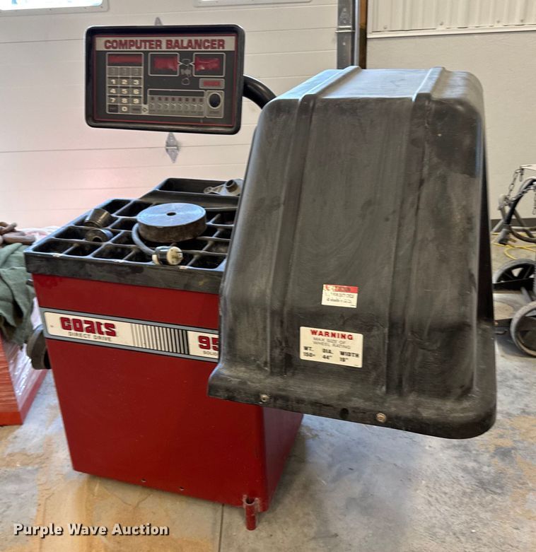 image for item NN9712 Coats 950 tire balancer