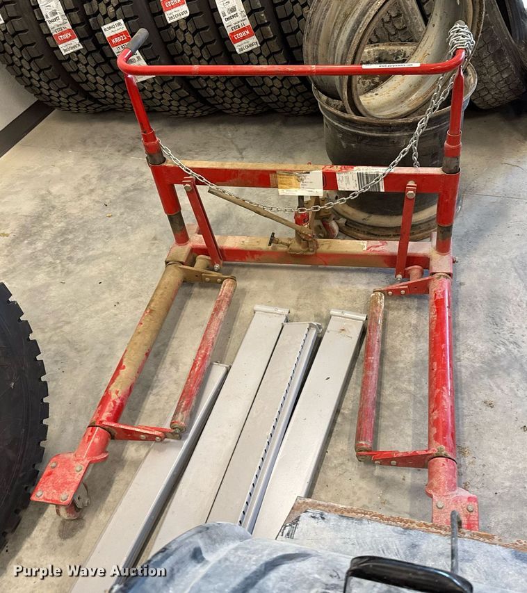 image for item NN9712 Coats 950 tire balancer