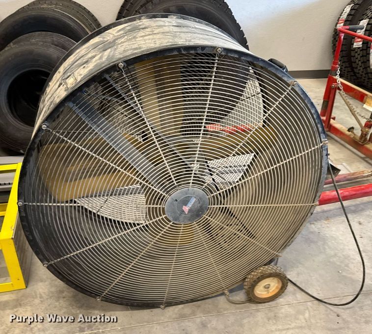 image for item NN9713 (3) fans