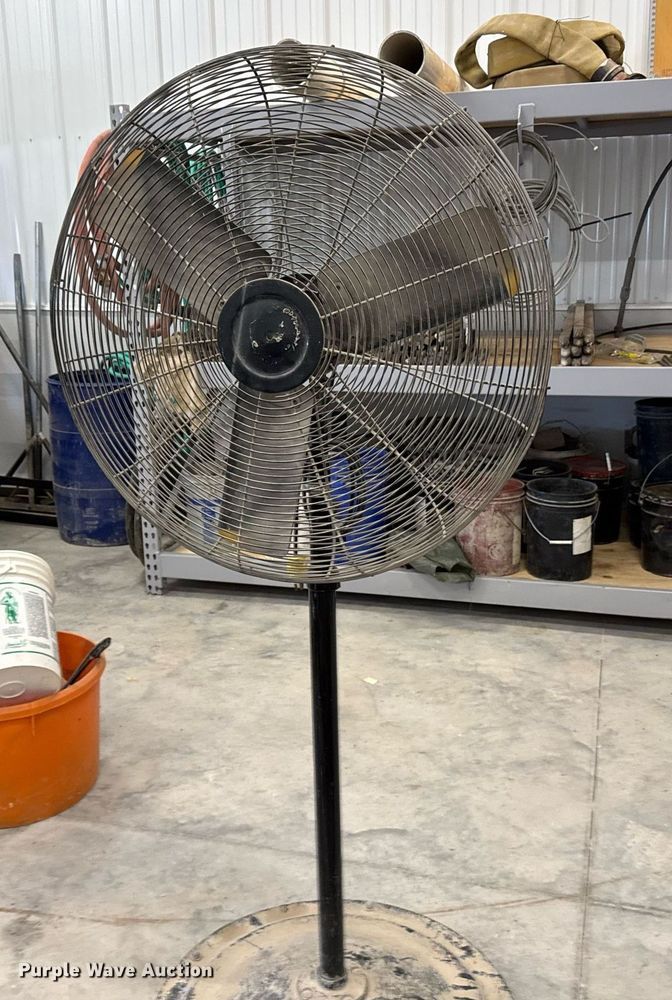 image for item NN9713 (3) fans