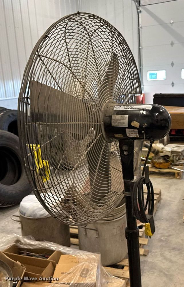 image for item NN9713 (3) fans