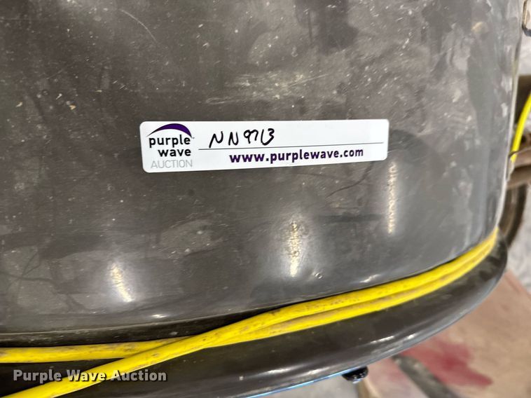 image for item NN9713 (3) fans