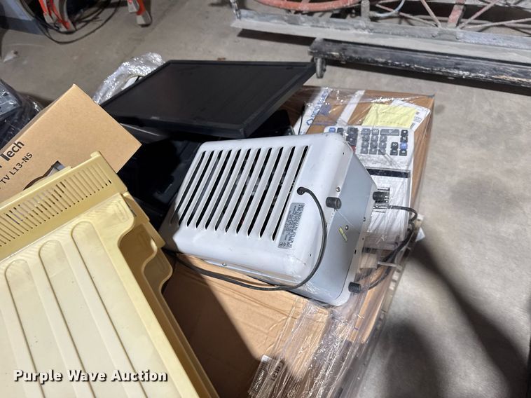 image for item NN9718 Office supplies