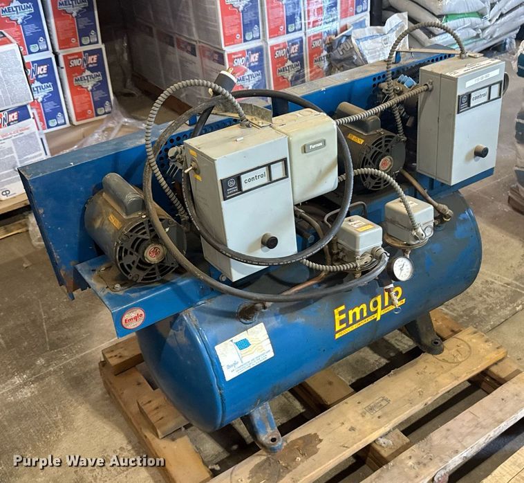 image for item NN9720 Emqlo air compressor