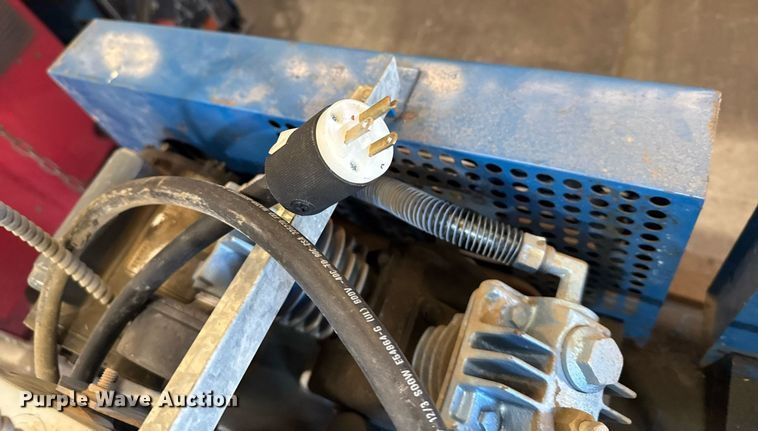 image for item NN9720 Emqlo air compressor