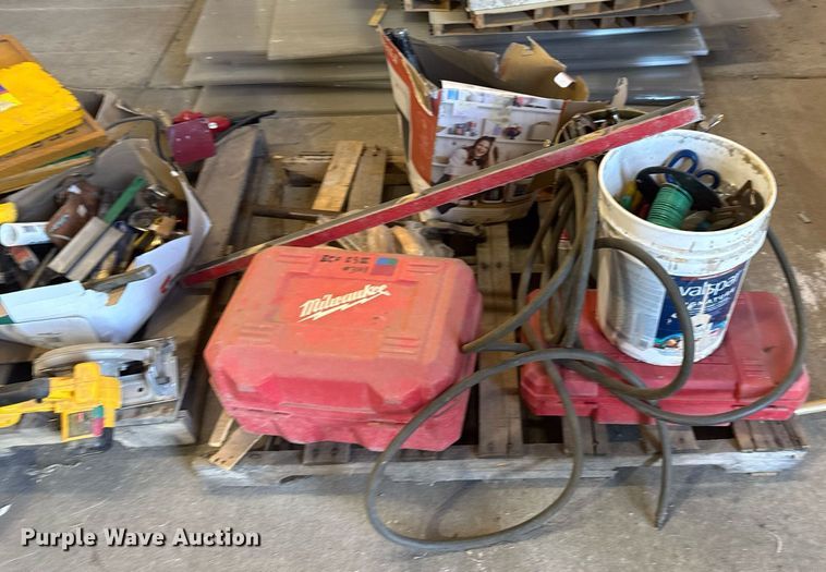 image for item NN9721 Tools