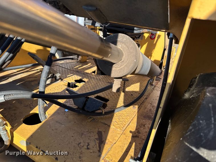 image for item NN9726 1997 Wiggins W60 0BS forklift