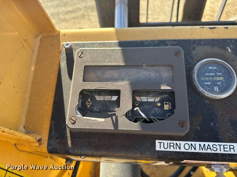 image for item NN9726 1997 Wiggins W60 0BS forklift