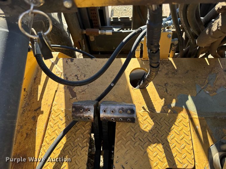 image for item NN9726 1997 Wiggins W60 0BS forklift