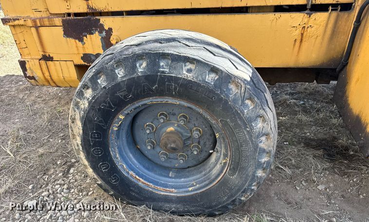 image for item NN9726 1997 Wiggins W60 0BS forklift