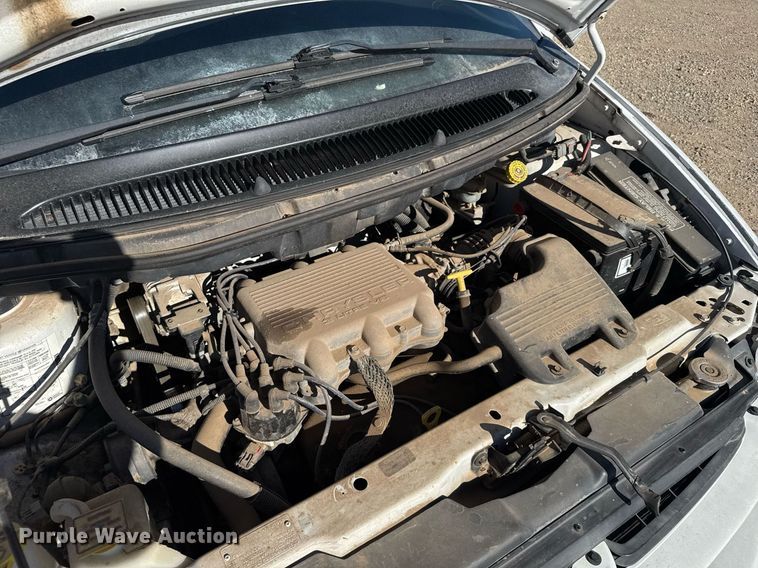 image for item NN9727 1998 Dodge Caravan van