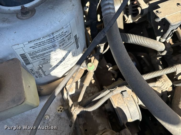 image for item NN9727 1998 Dodge Caravan van