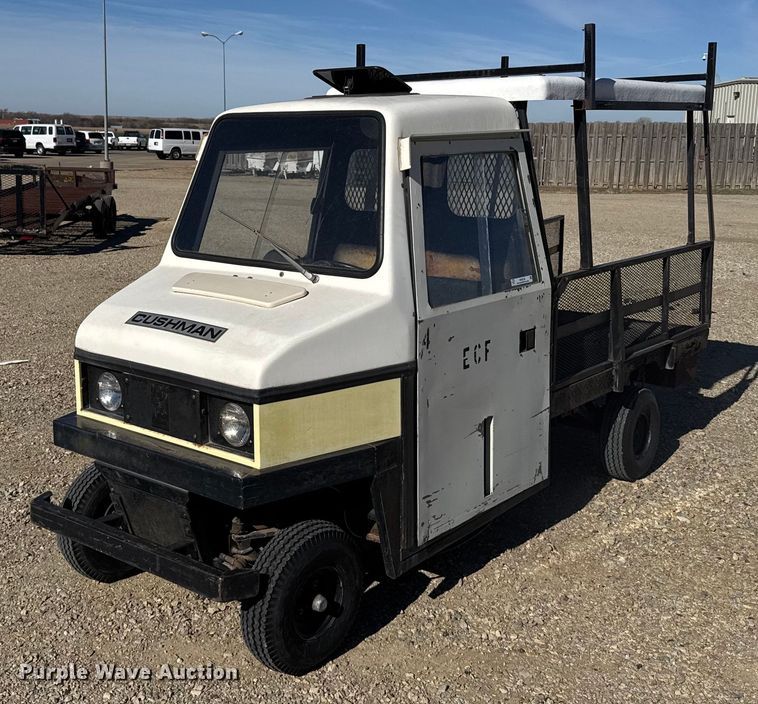 image for item NN9728 1991 Cushman Truckster utility vehicle