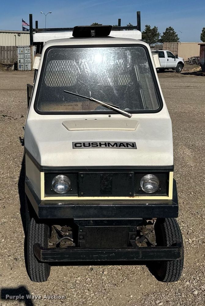 image for item NN9728 1991 Cushman Truckster utility vehicle