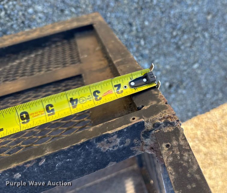 image for item NN9728 1991 Cushman Truckster utility vehicle