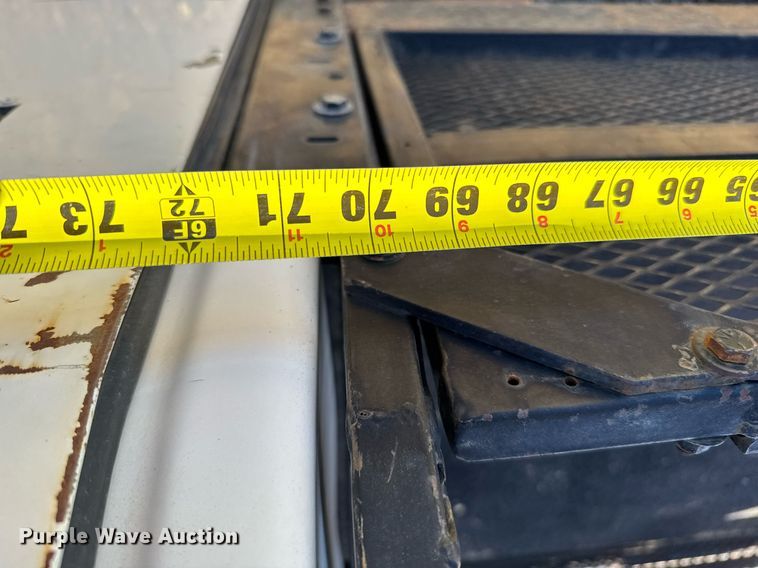 image for item NN9728 1991 Cushman Truckster utility vehicle