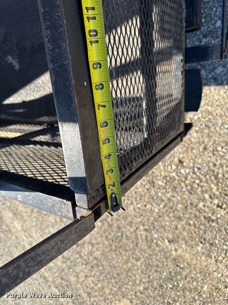 image for item NN9728 1991 Cushman Truckster utility vehicle