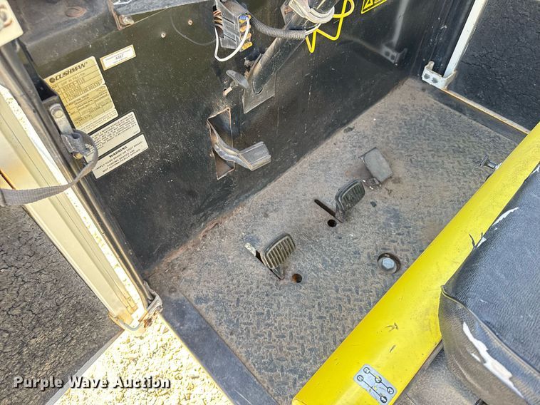 image for item NN9728 1991 Cushman Truckster utility vehicle