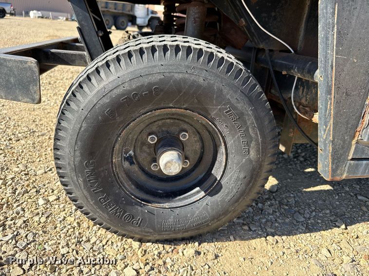 image for item NN9728 1991 Cushman Truckster utility vehicle