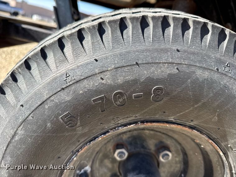 image for item NN9728 1991 Cushman Truckster utility vehicle